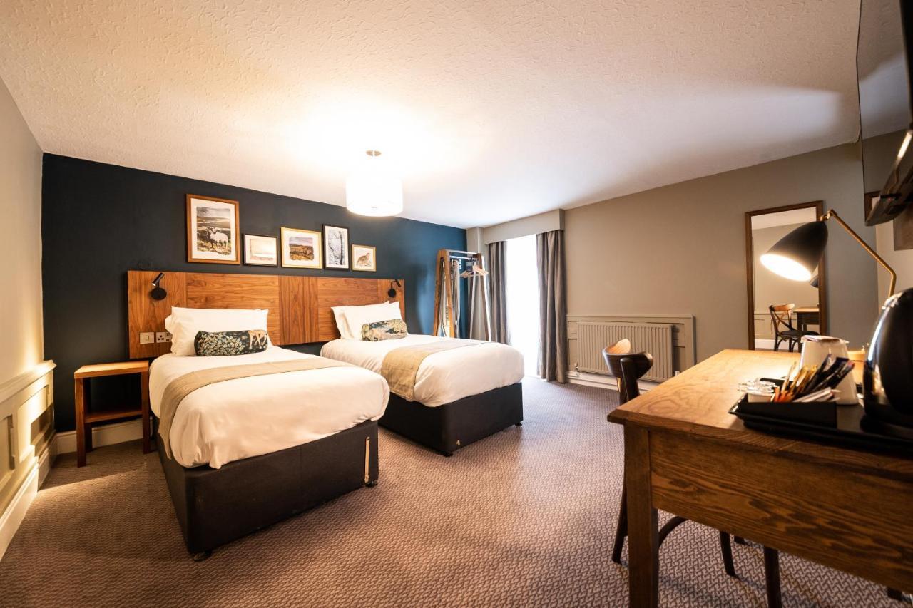 The Castle By Innkeeper'S Collection Castleton  Extérieur photo